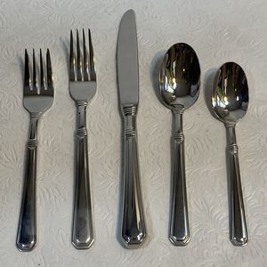 5pc Set Pfaltzgraff Providence Flatware - Service for 1